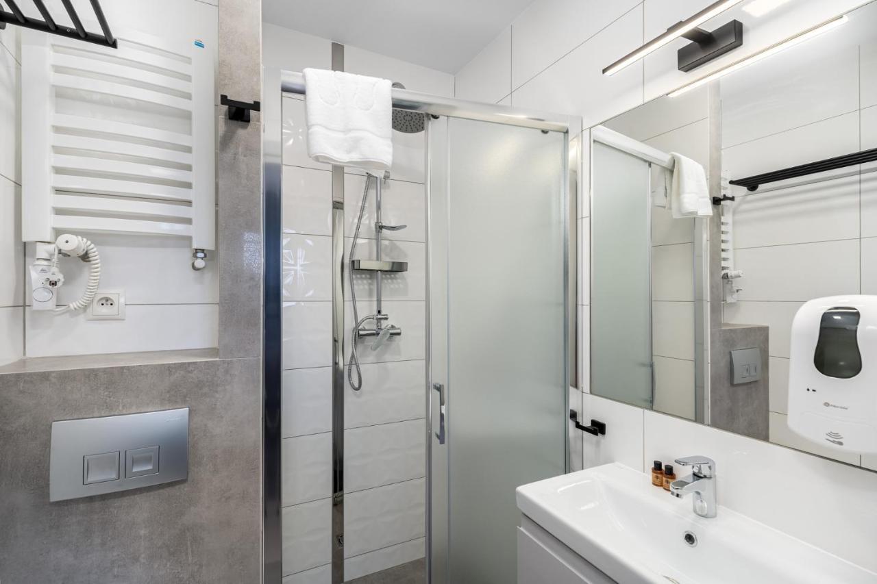 Zamkowe Apartamenty ซานดอเมียร์ช ภายนอก รูปภาพ